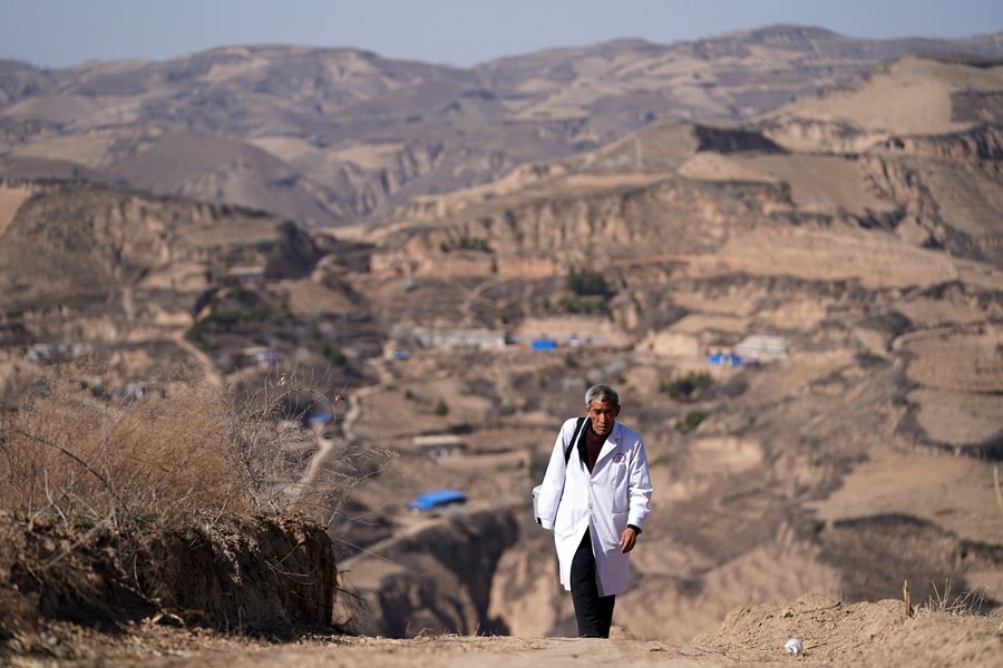 Village doctors dedicated to safeguarding health in rural ChinaXinhua