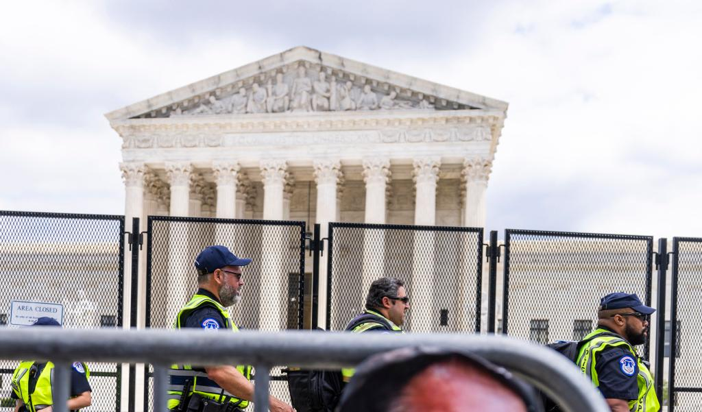 U.S. Supreme Court Ruling Overturns Landmark Decision On Abortion ...