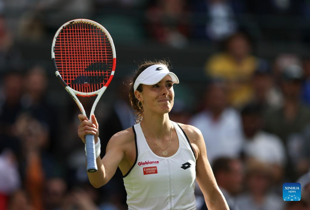 Wimbledon: France's Alizé Cornet knocks out world number one Iga Swiatek