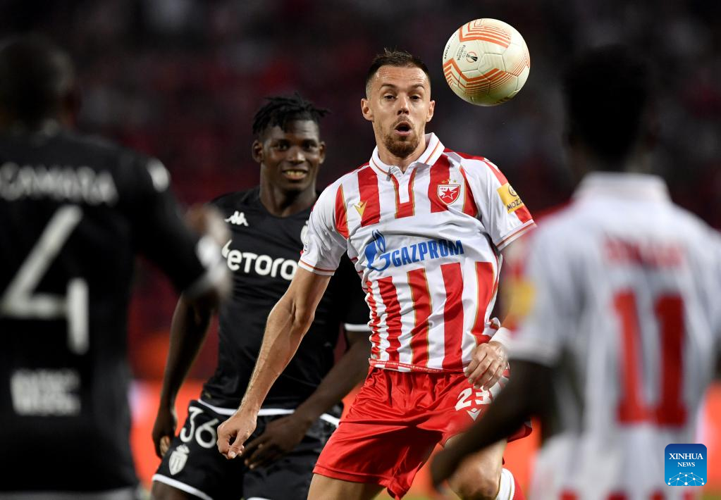 Crvena Zvezda Striker Aleksandar Pesic Durante a Uefa Europa Liga  Ferencvaros Vs Crvena Zvezda 21 Fotografia Editorial - Imagem de equipe,  esteira: 276543787