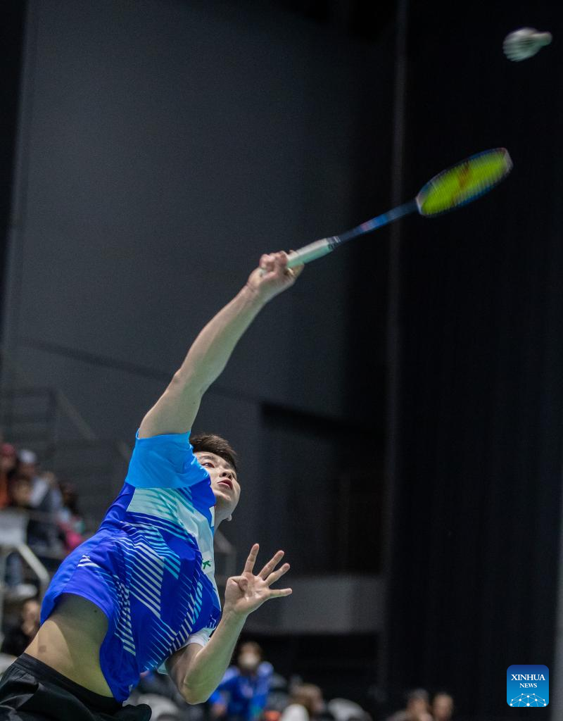 Chinas Shi, Lu enter mens singles semifinals at badminton Australian Open-Xinhua