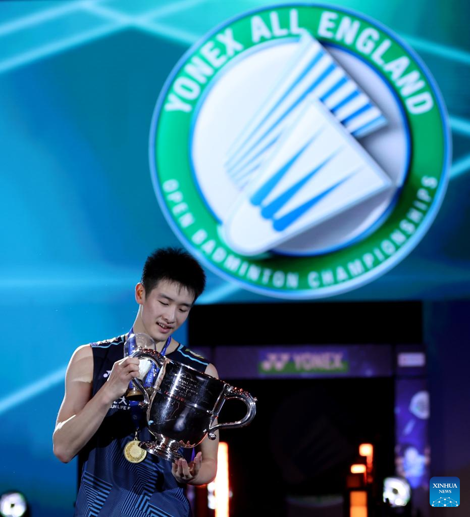 Debutant Li Shifeng crowned at All England Badminton Open-Xinhua