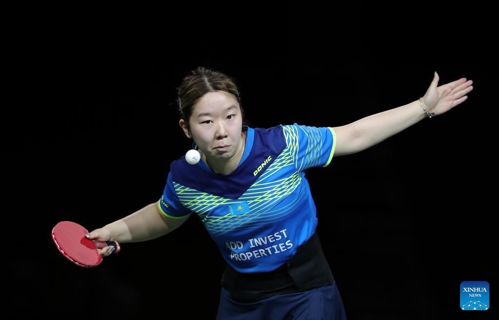 Durban, South Africa. 21st May, 2023. Sarah Jalli (R) of the United States  reacts during the women's singles first round match between Hayata Hina of  Japan and Sarah Jalli of the United