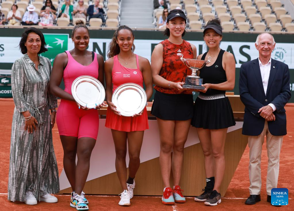 Wang and Hsieh clinch women's doubles title at Roland Garros-Xinhua