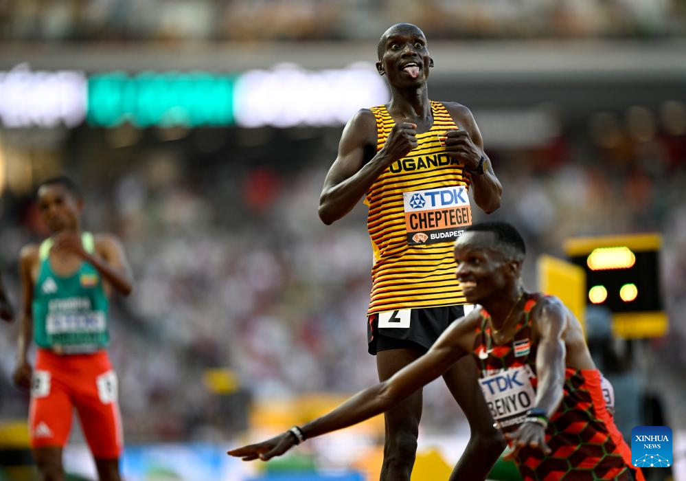 Uganda S Cheptegei Wins M World Title Three Times In A Row Xinhua