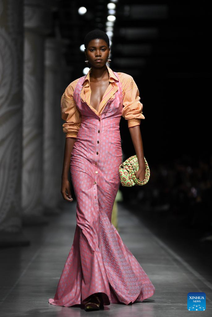 Snapshots of Milan Fashion Week 2023-Xinhua