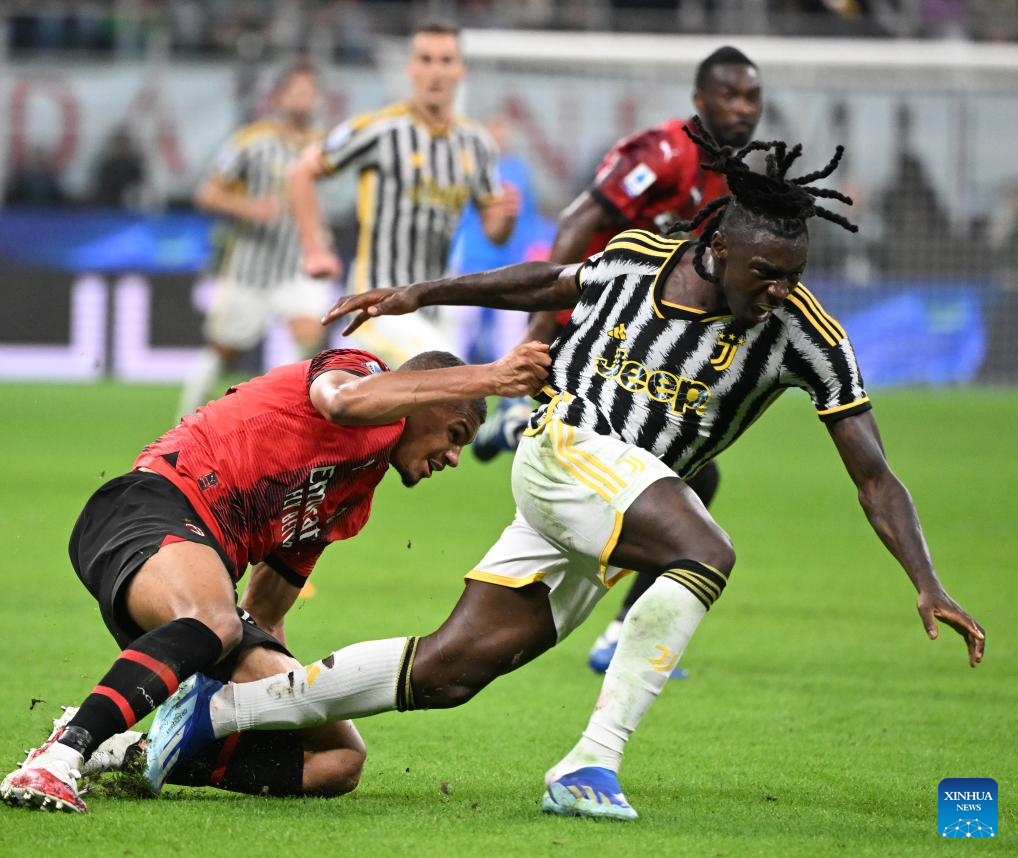 Joventus FC Vs AC Milan Campeonato Italiano De Futebol Série a Homens  Fotografia Editorial - Imagem de futebol, milagre: 163584177