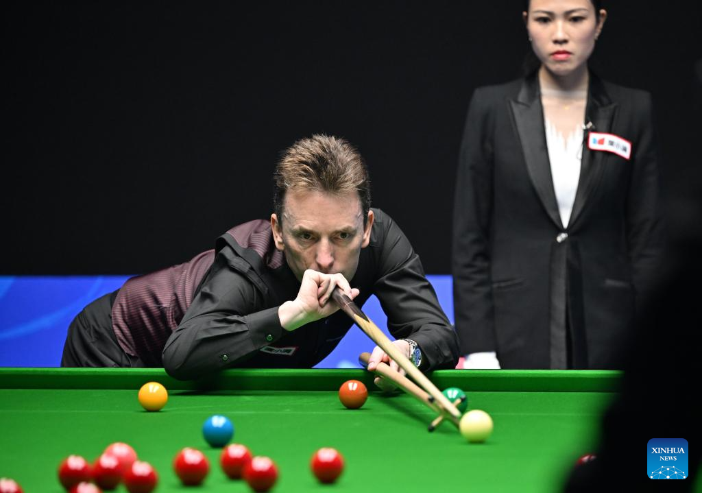 In pics round 1 matches at World Snooker International Championship