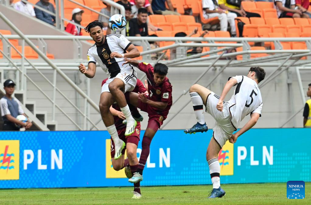 Venezuela v New Zealand, Group F