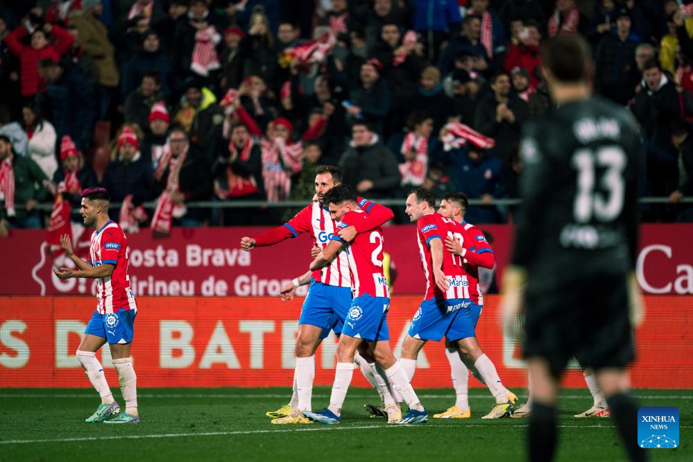 Real Zaragoza players celebrating goal during the La Liga match
