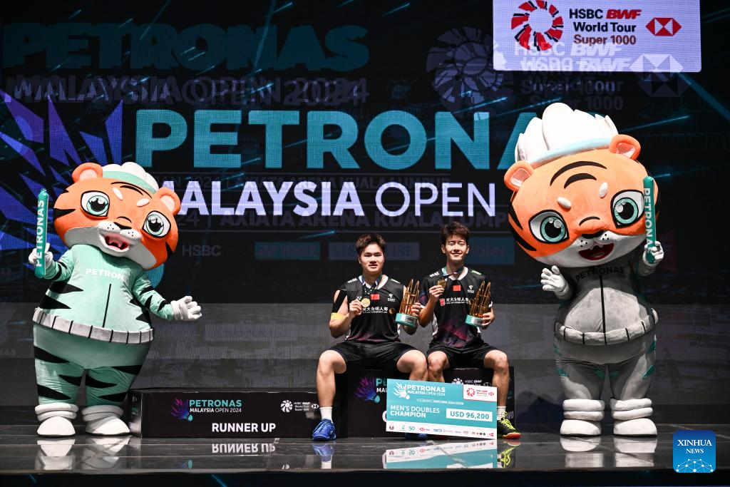 Chinese shuttlers claim two titles at 2024 Malaysia OpenXinhua