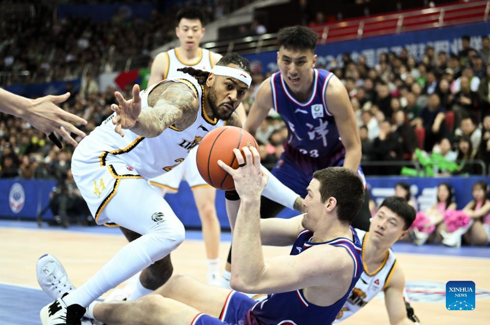 CBA Roundup Guangdong Overwhelms Sichuan Shenzhen Defeats Fujian Xinhua