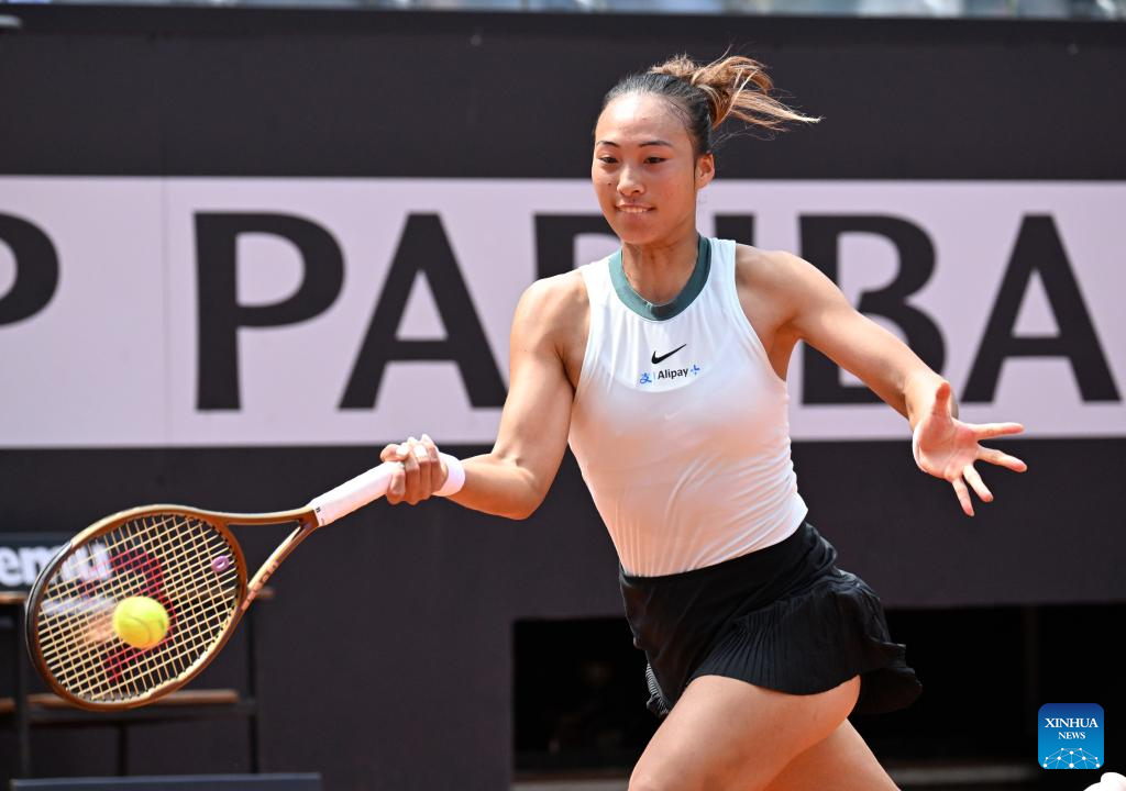 China's Zheng Qinwen Moves Into WTA 1000 Rome Quarterfinals-Xinhua