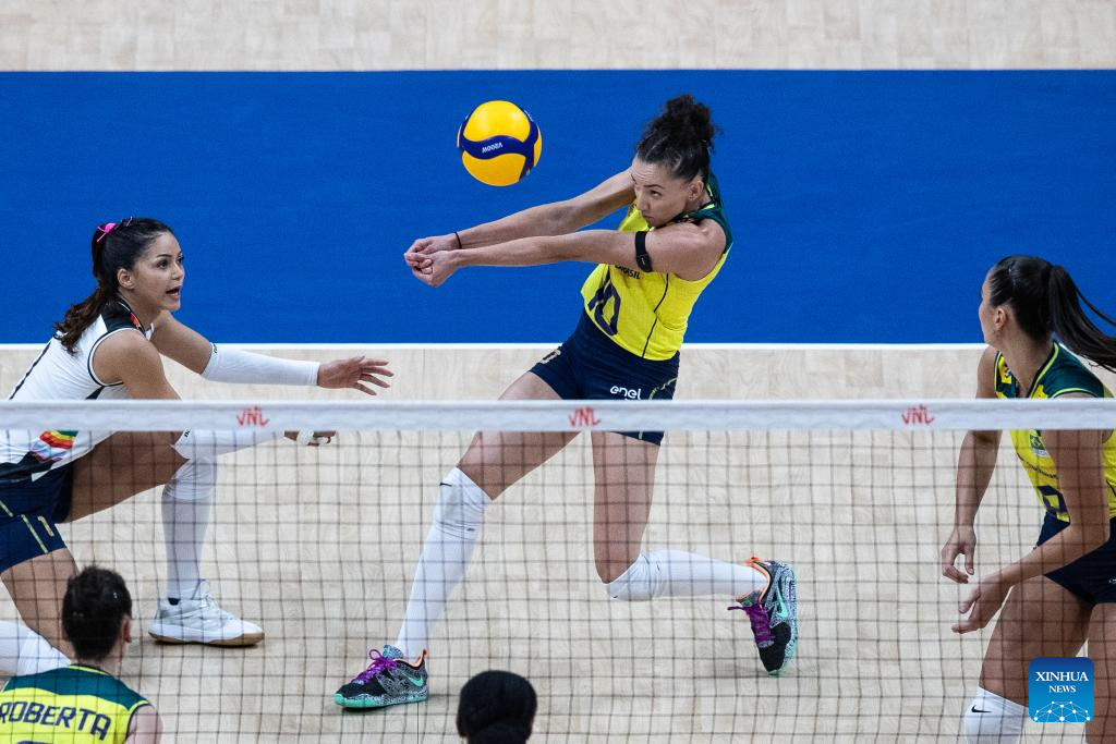 Jogo do grupo 2 feminino da Liga das Nações de Voleibol da FIVB: Brasil vs.  EUA-Xinhua