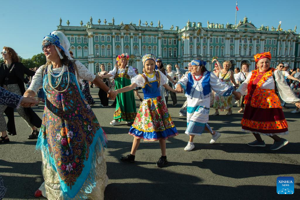 International festival “Russian Circle Dance” held in St. Petersburg – Xinhua