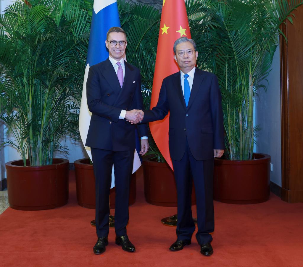 China S Top Legislator Meets Finnish President Xinhua