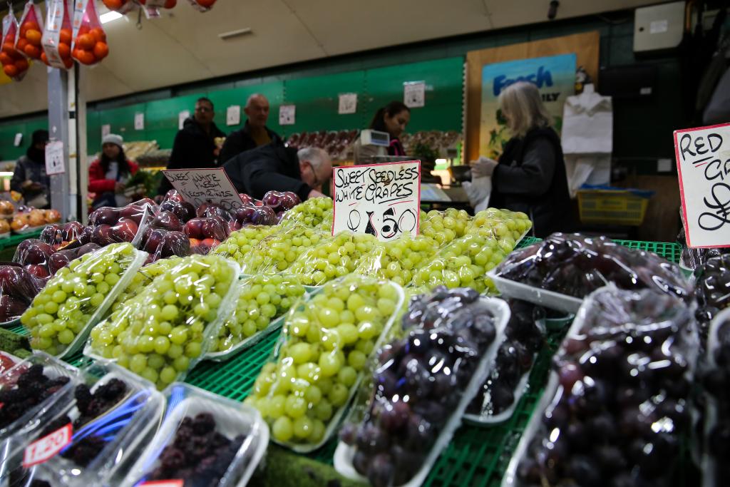 UK Inflation Hits 2.3 Pct In October-Xinhua