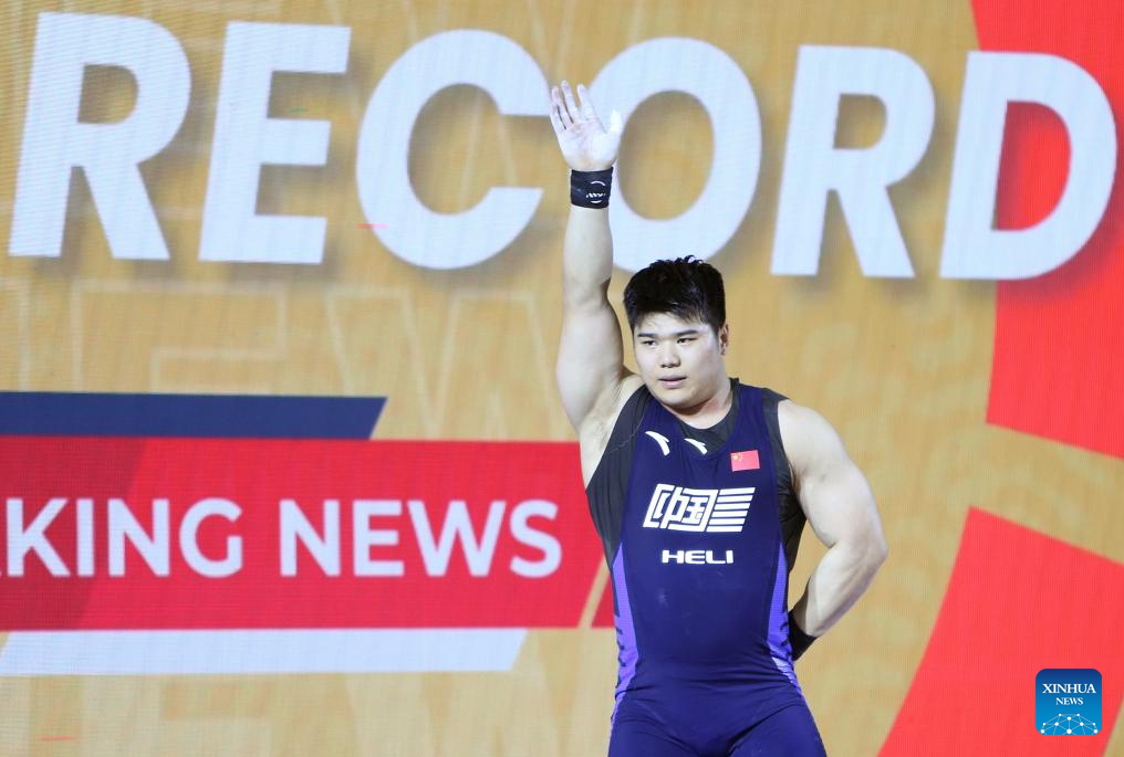 China's Liu Huanhua Refreshes Men's 102kg World Records At IWF World ...