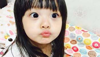 Photos of cute girl go viral