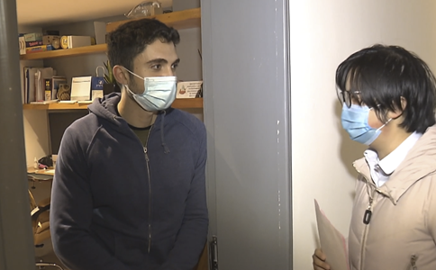 Italian volunteer joins community anti-virus fight in Shanghai