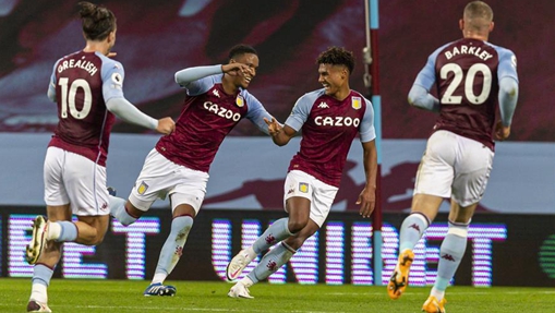 Incredible weekend in Premier League sees Liverpool concede 7, Man Utd 6