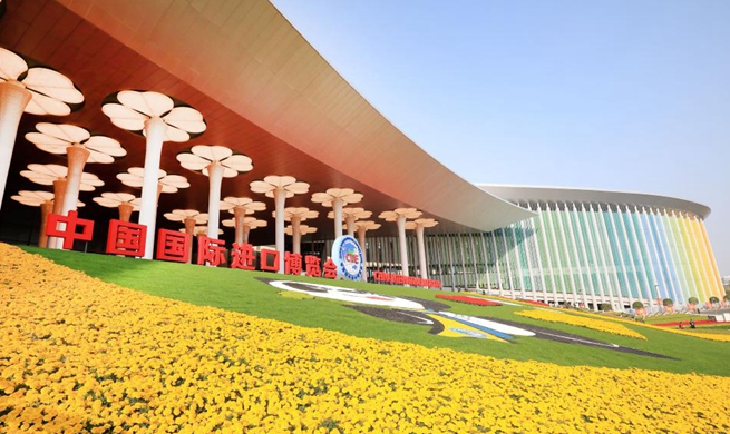 Xinhua Headlines: China to hold import expo on schedule, committed to further opening-up