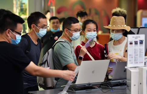 Hainan witnesses boom in duty-free sales during National Day holiday