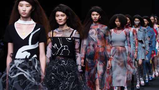 Creations by MINNANHUI presented at Shanghai Fashion Week