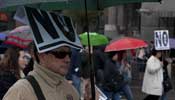 Spaniards prorest against spending cuts on education, health care