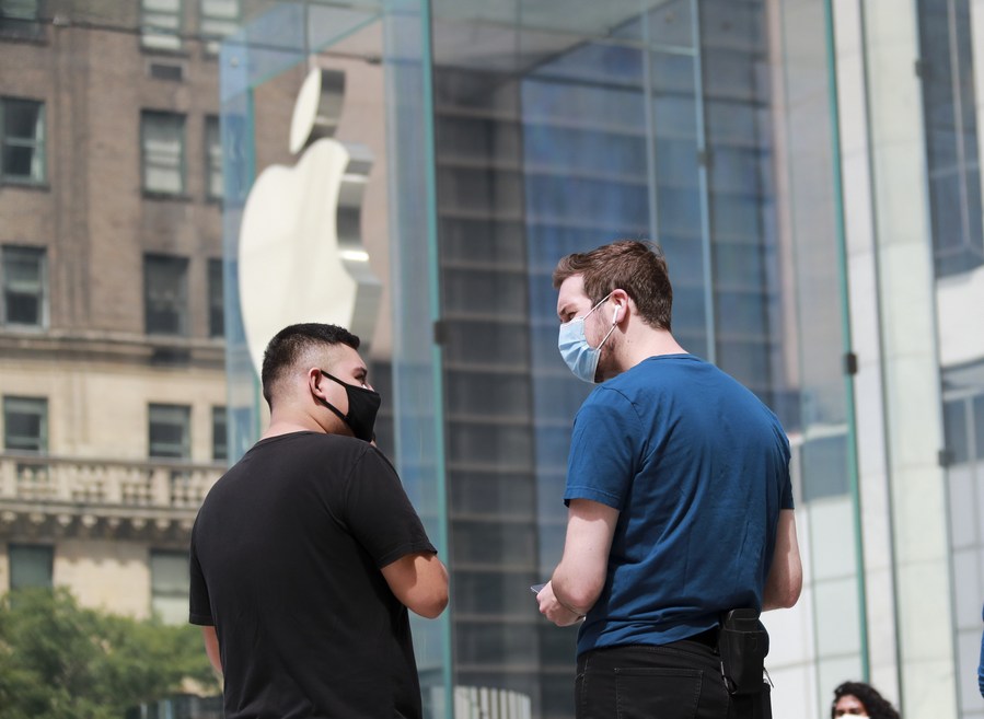 Apple Stores Close in New York City Due to Raging COVID-19 Cases