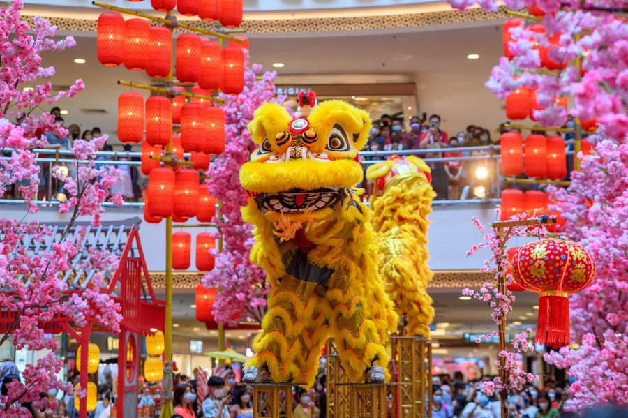 Asia Album: Lion dance, fireworks ring in Chinese New Year celebration in  Malaysia-Xinhua