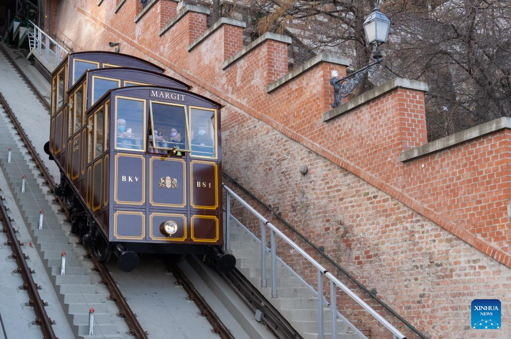 Buda Castle Hill Funicular in Budapest reopens after renovation Xinhua