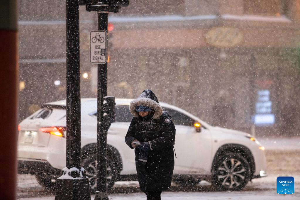 Strong winter storm hits Central U.S.-Xinhua