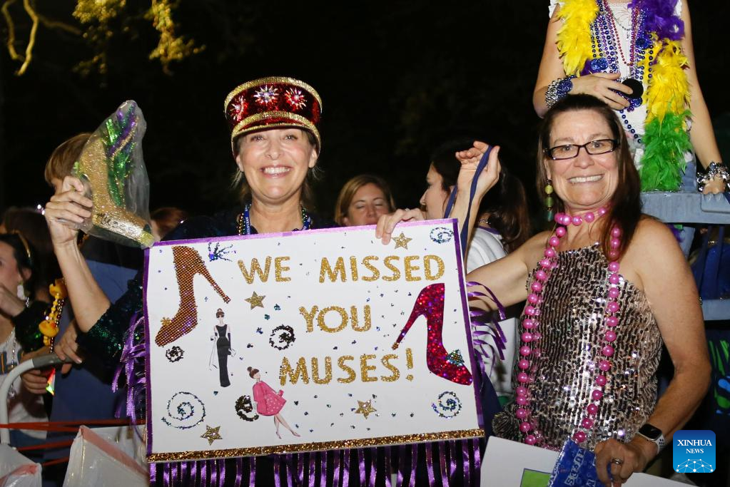 In pics Krewe of Muses parade during carnival season in AmericaXinhua