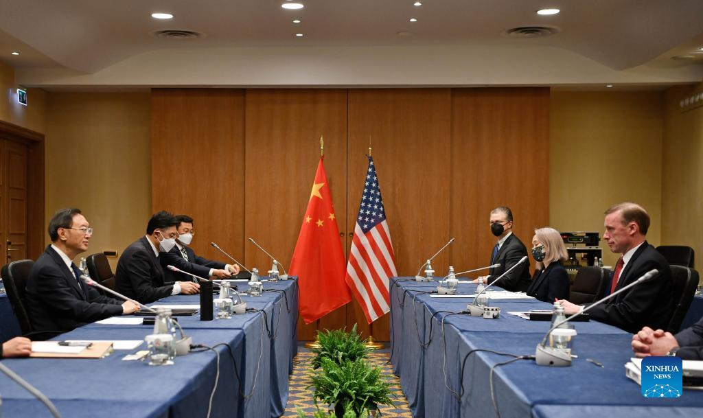 Nhà ngoại giao cấp cao Trung Quốc gặp cố vấn an ninh quốc gia Mỹ