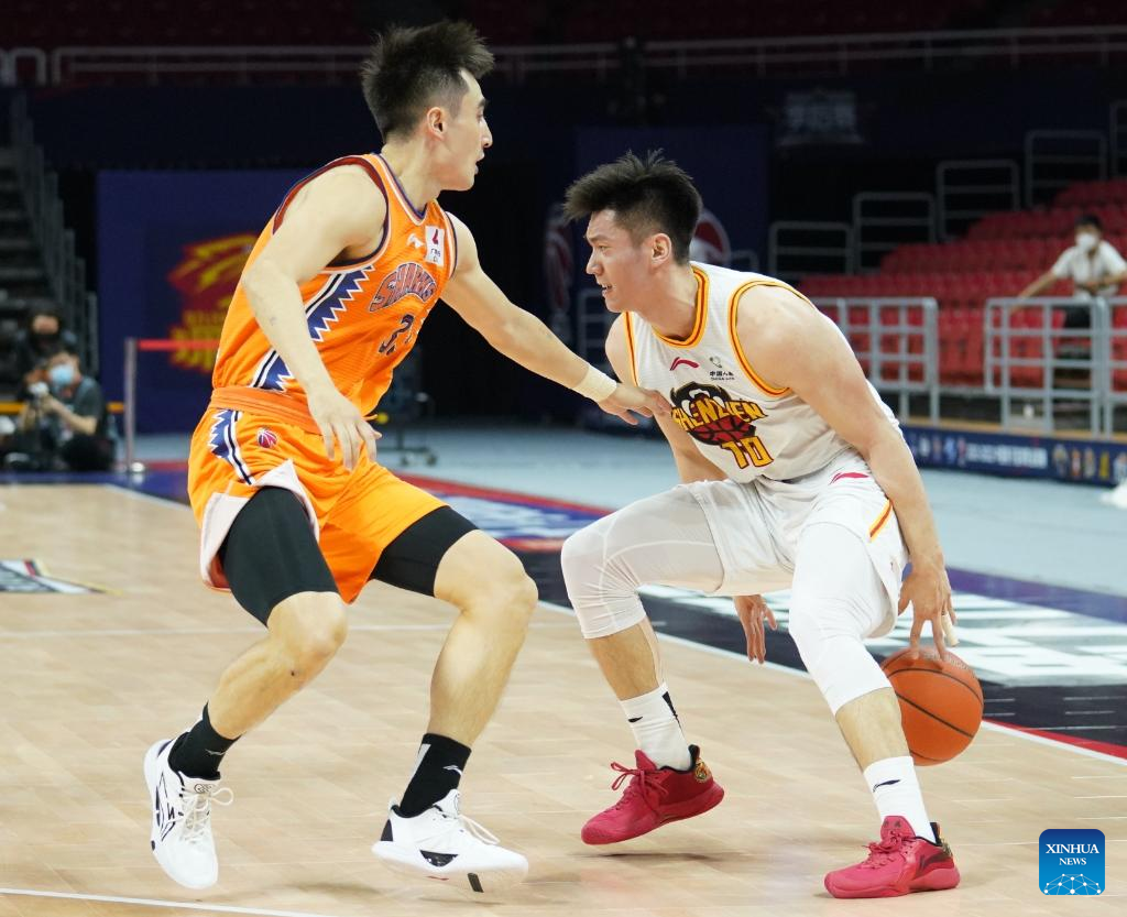 CBA: Shanghai Sharks vs. Shenzhen Leopards-Xinhua