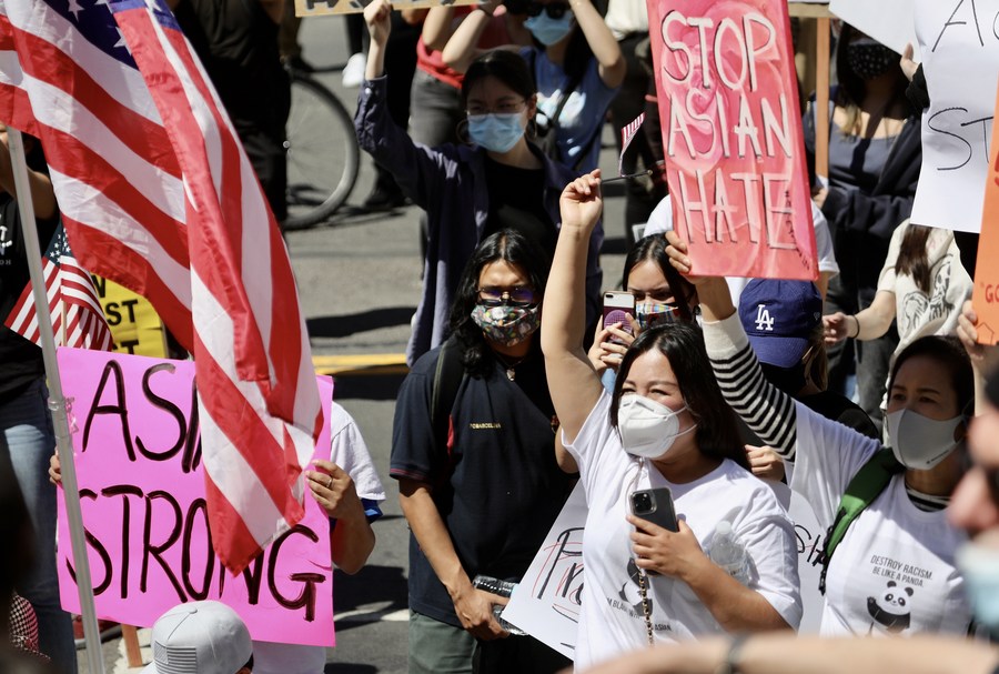 Asian Americans fight rising hate crimes amid pandemic: The Guardian-Xinhua