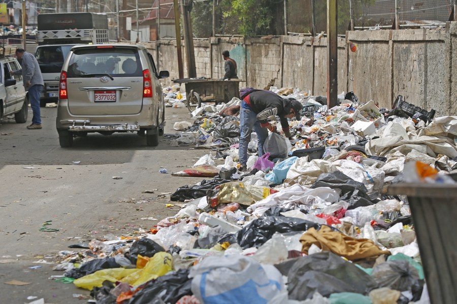 Feature Lebanese citizens, experts demand sustainable solutions to