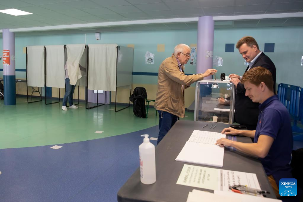 First Round Of French Legislative Elections Kicks Off-Xinhua