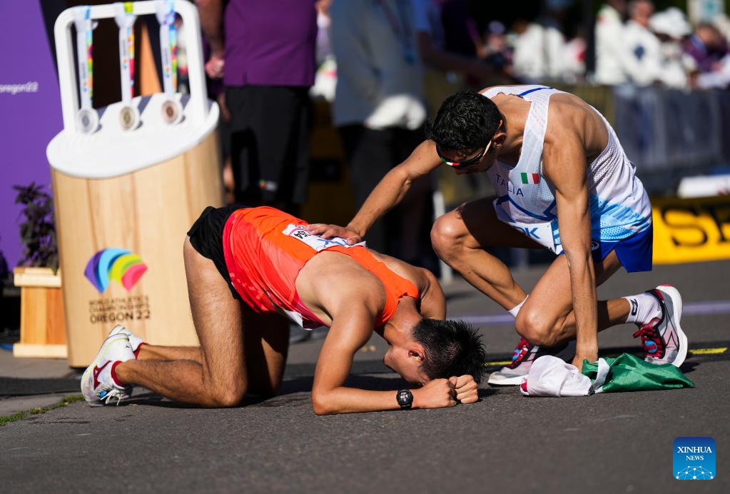 Highlights of men's 35km race walk final at athletics worlds-Xinhua
