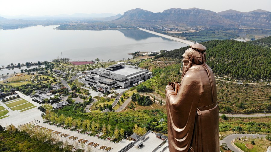 Confucius hometown forum calls for dialogue of civilizations