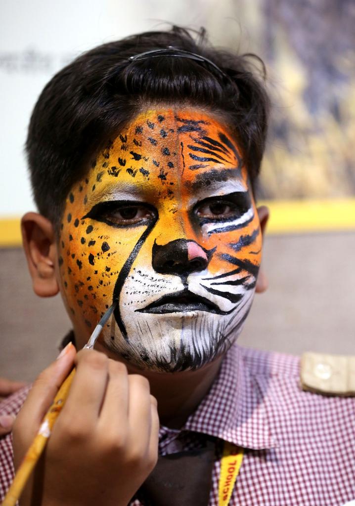 Asia Album: Face painting competition held during India's Wildlife  Week-Xinhua, Face Painting