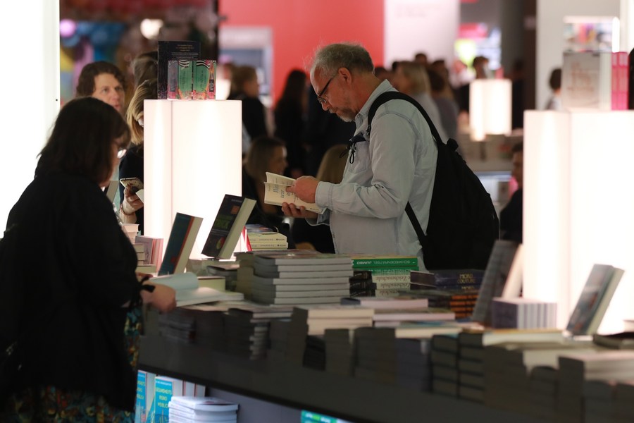 Frankfurt Book Fair concludes with 90,000 trade visitors_English__China