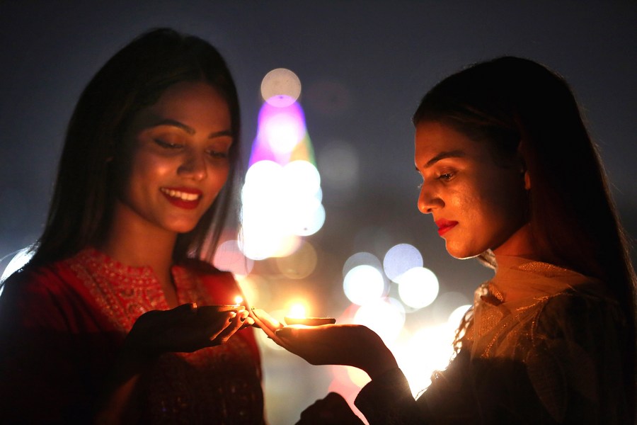 Fairly light poses for Instagram with Diwali lights..!!! Photography Ideas  - YouTube