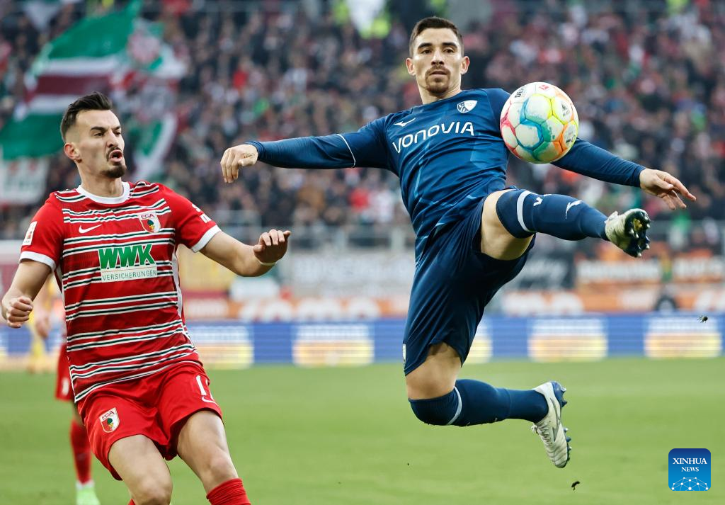 German First Division Bundesliga Football Match: FC Augsburg Vs. VfL ...