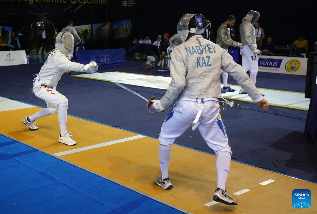 S. Korea, France win golds at fencing World CupXinhua