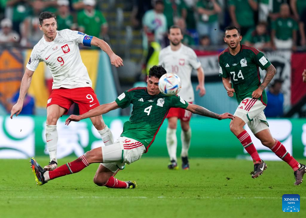 Lewandowski misses penalty as Poland draw 0-0 with Mexico in World Cup  Group C -Xinhua
