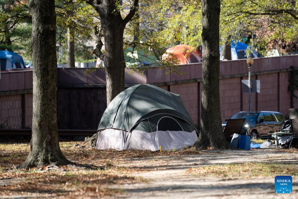 In pics: tents of homeless people in Washington, D.C.