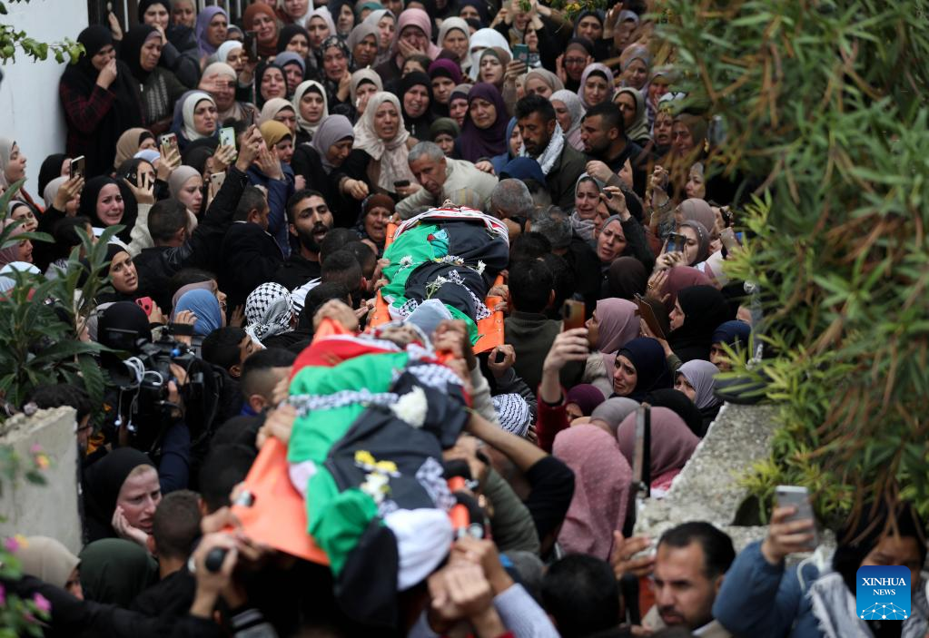 Roundup: 5 Palestinians killed by Israeli soldiers in West Bank amid ...