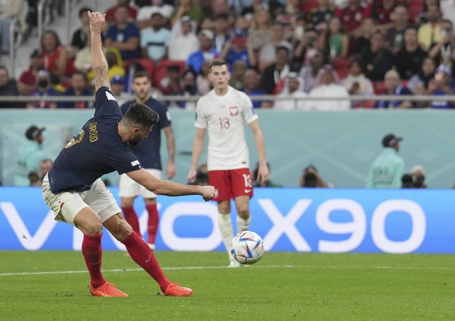 Giroud Breaks Henry S France Scoring Record Xinhua